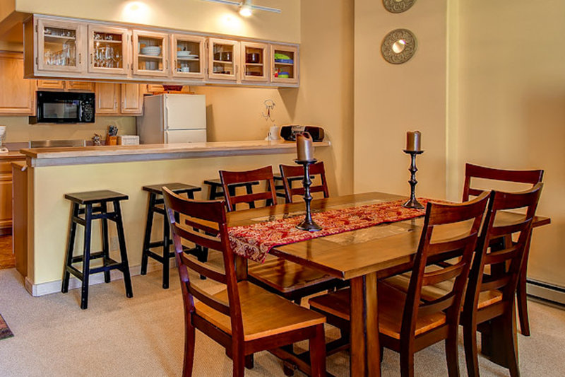Borders Lodge - Beaver Creek, CO