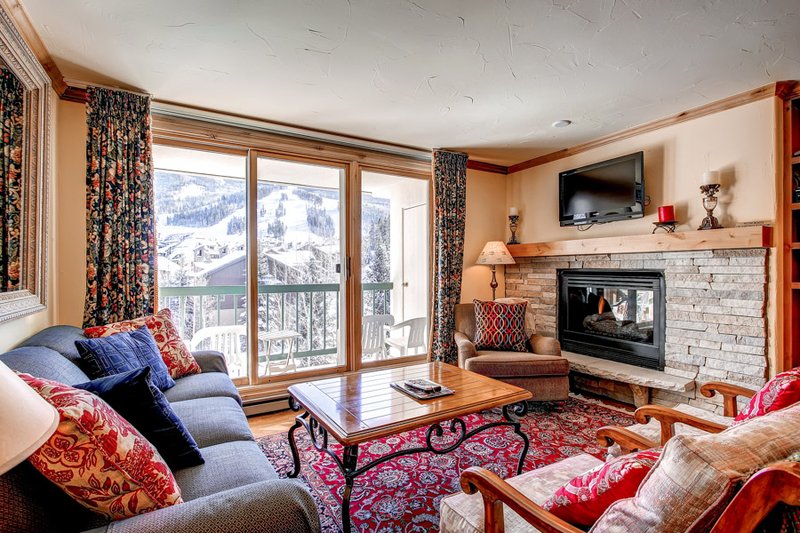 Borders Lodge - Beaver Creek, CO