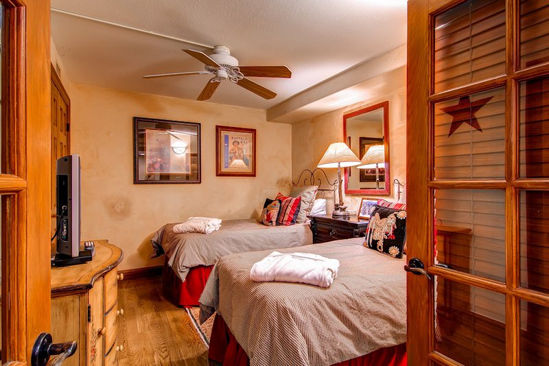 Borders Lodge - Beaver Creek, CO