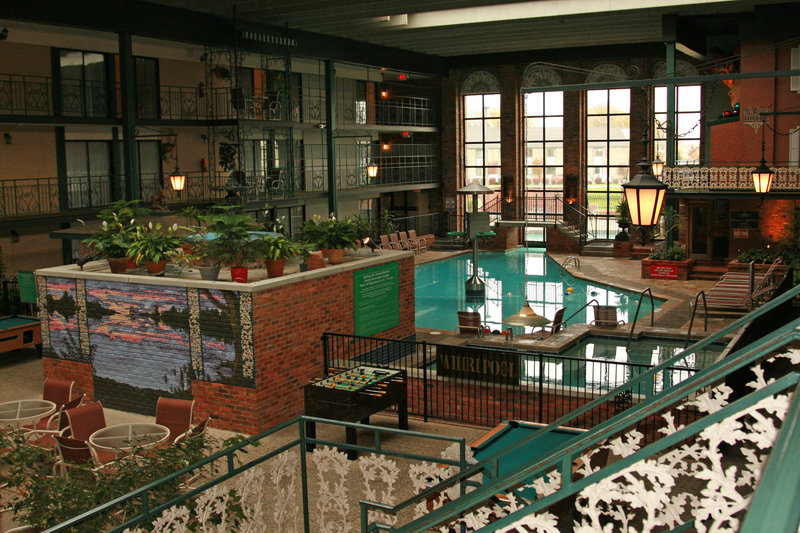 Holiday Inn Perrysburg-French Quarter - Perrysburg, OH