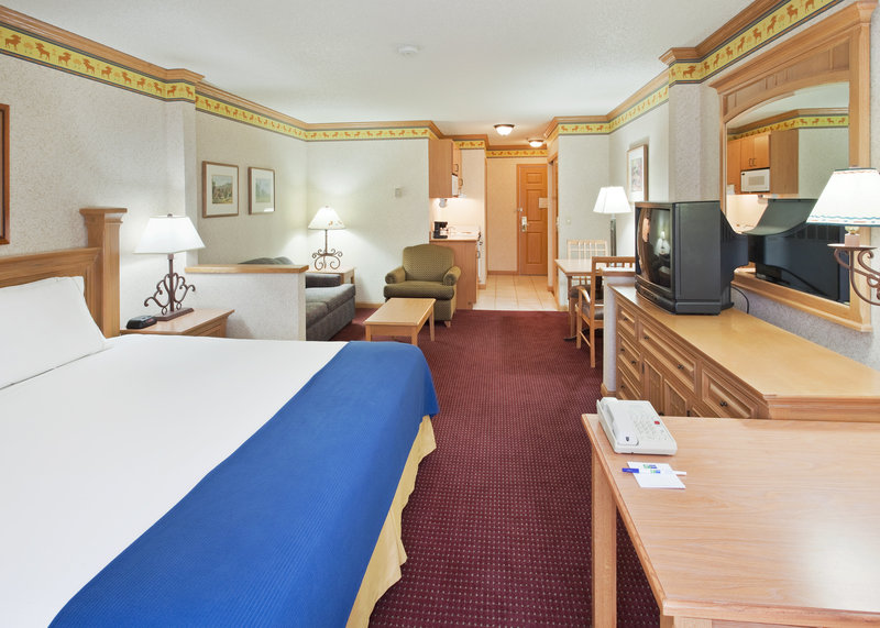 Holiday Inn Express Hotel & Suites ELKO - Elko, NV