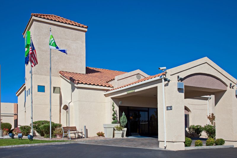Holiday Inn Express BARSTOW-HISTORIC ROUTE 66 - Barstow, CA