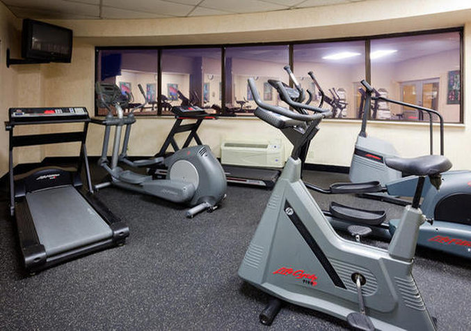 Comfort Suites Near Fairplex - San Dimas, CA