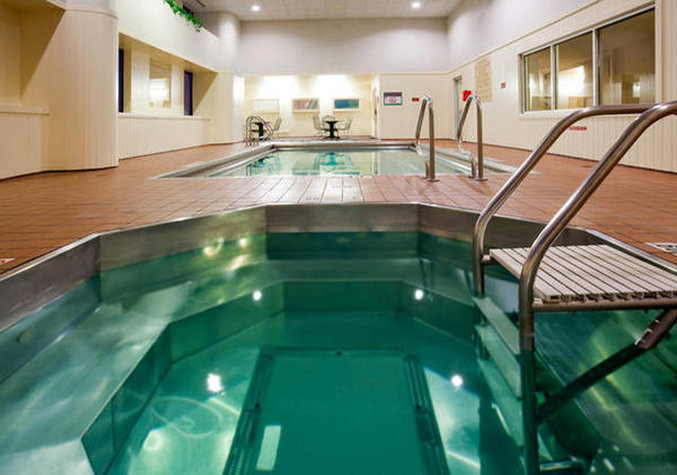 Comfort Suites Near Fairplex - San Dimas, CA