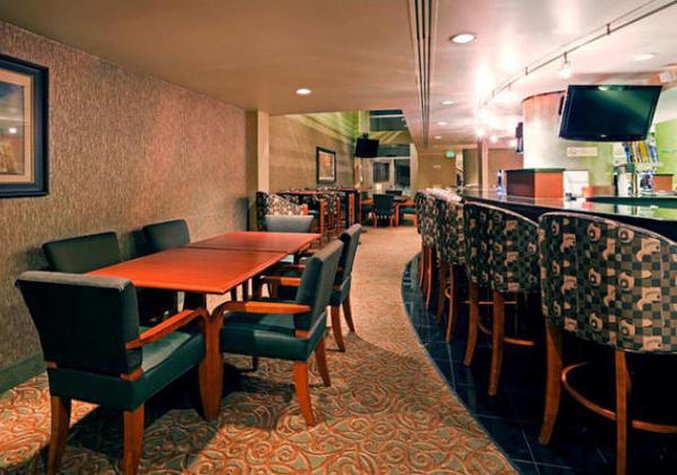 Comfort Suites Near Fairplex - San Dimas, CA