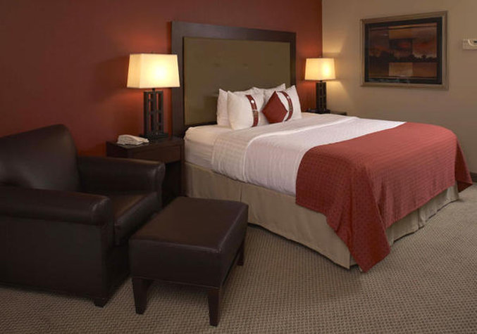 Comfort Suites Near Fairplex - San Dimas, CA