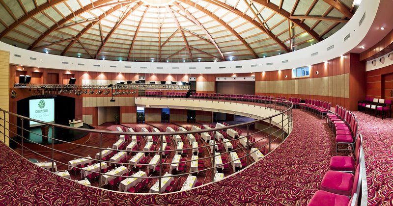 CORNELIA DE LUXE RESORT | ILERIBASI MEVKII 14512 07500 /BELEK | +90 242 715 25 00