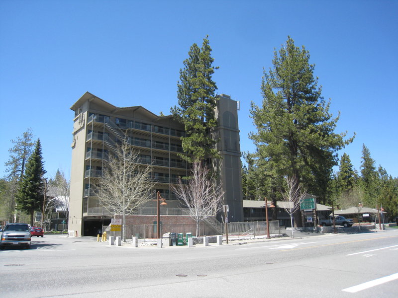 Pepper Tree Tahoe - Tahoe City, CA