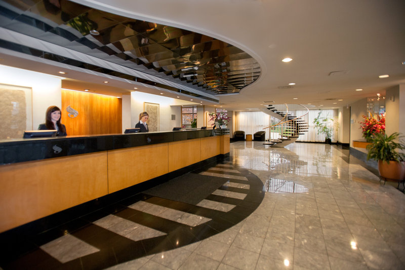 Somerset Inn - Troy, MI