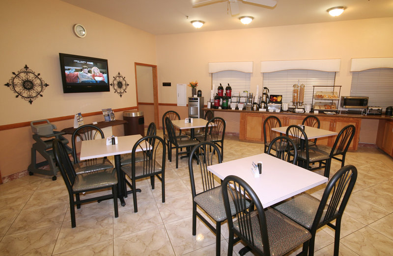 BEST WESTERN PLUS Edinburg Inn & Suites - Edinburg, TX