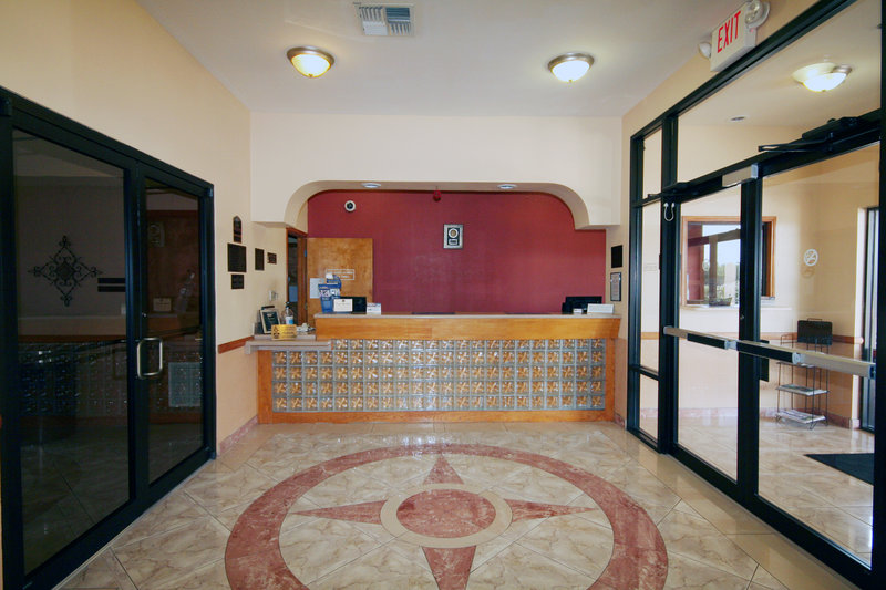 BEST WESTERN PLUS Edinburg Inn & Suites - Edinburg, TX