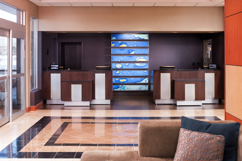 Radisson Hotel Minneapolis/St. Paul North - Roseville, MN