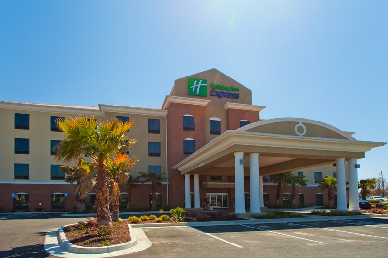 Holiday Inn Express & Suites WAYCROSS - Waycross, GA