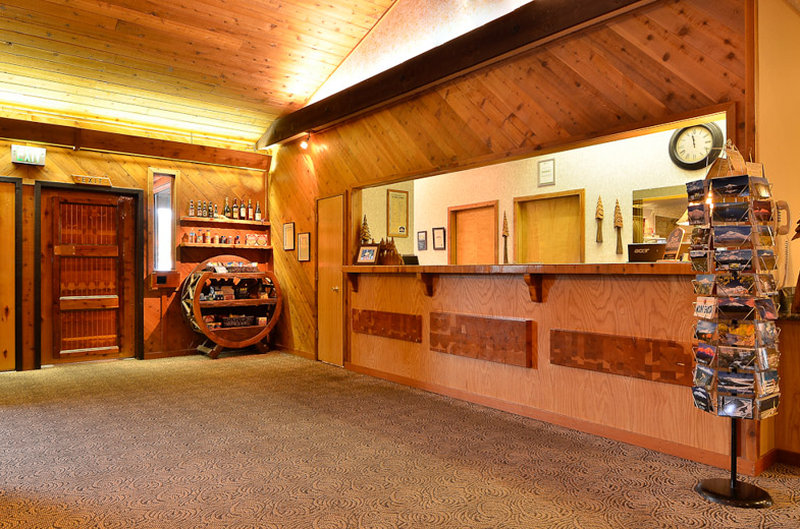 Best Western Plus Tree House - Mount Shasta, CA