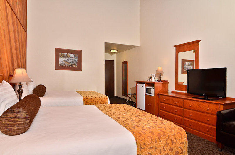 Best Western Plus Tree House - Mount Shasta, CA