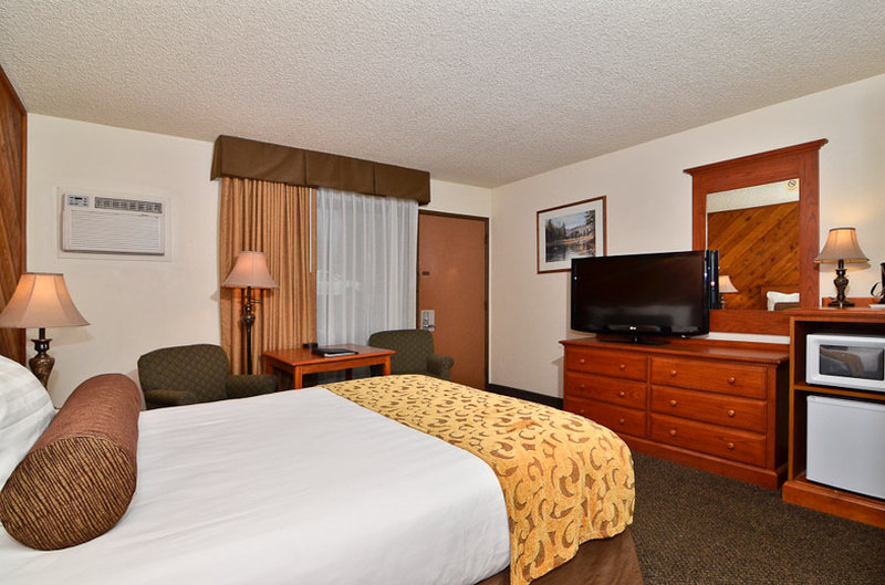 Best Western Plus Tree House - Mount Shasta, CA