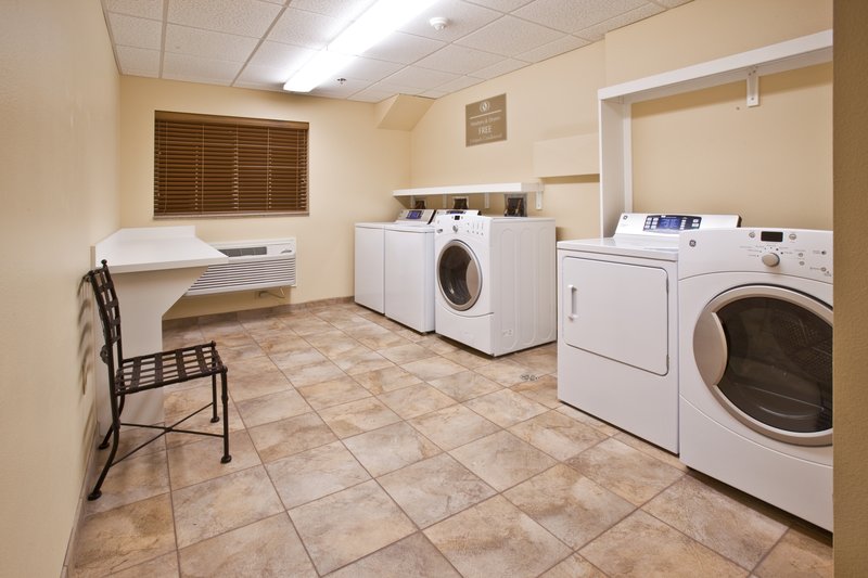 Candlewood Suites MINOT - Donnybrook, ND