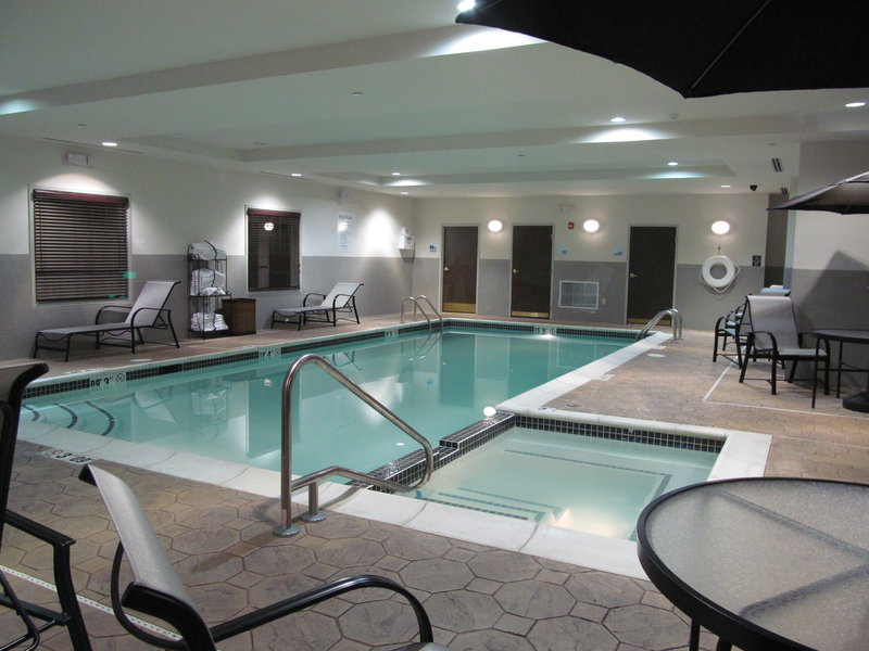 Holiday Inn Express & Suites STROUDSBURG-POCONOS - Stroudsburg, PA