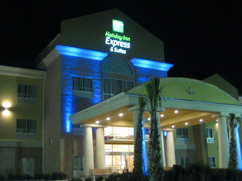 Holiday Inn Express & Suites BATON ROUGE NORTH - Zachary, LA