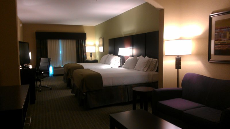Holiday Inn Express & Suites BATON ROUGE NORTH - Zachary, LA