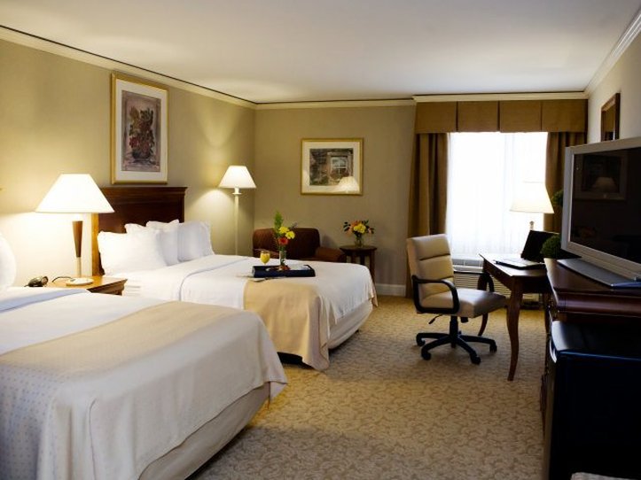 Holiday Inn Executive Center-Columbia Mall - Columbia, MO