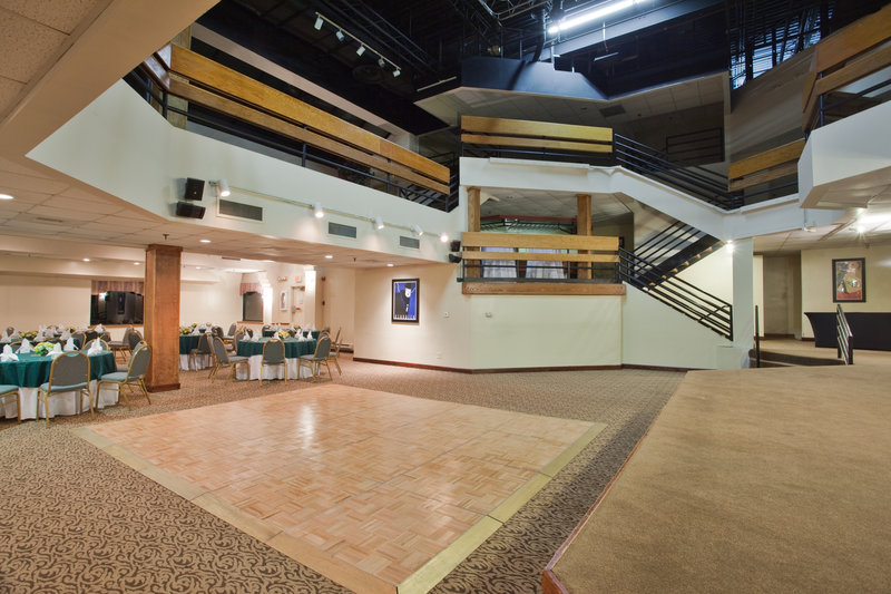 Crowne Plaza-VA Beach Town Ctr - Virginia Beach, VA