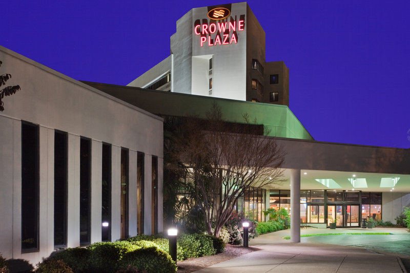 Crowne Plaza-VA Beach Town Ctr - Virginia Beach, VA