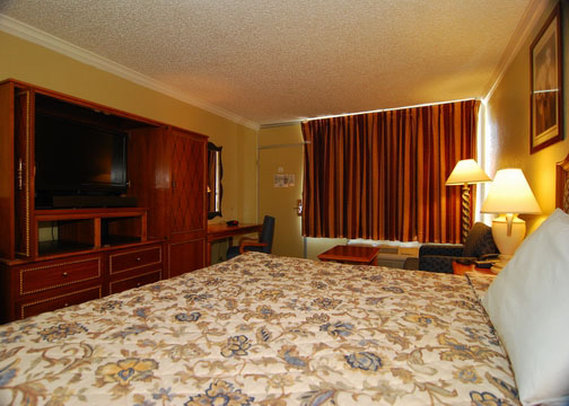Econo Lodge - Conroe, TX