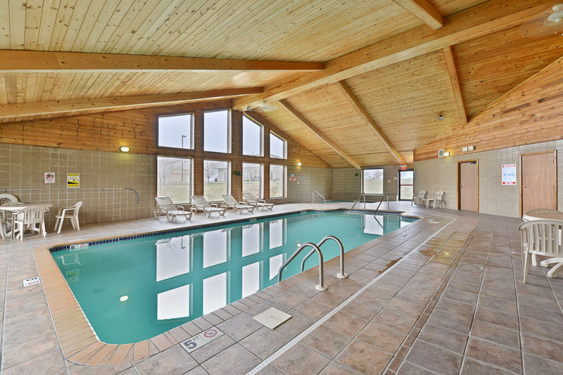 Ramada By Wyndham Platte City KCI Airport - Platte City, MO