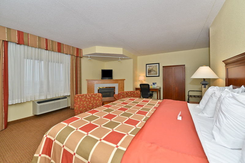 Ramada By Wyndham Platte City KCI Airport - Platte City, MO