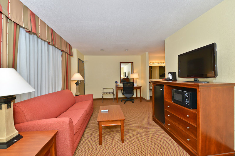 Ramada By Wyndham Platte City KCI Airport - Platte City, MO