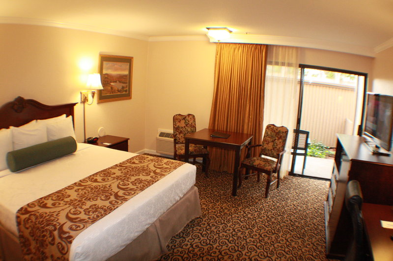 Best Western Plus Inn At The Vines - Napa, CA