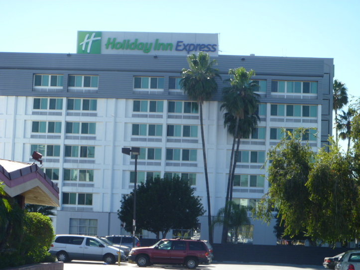 Holiday Inn Express VAN NUYS - Van Nuys, CA