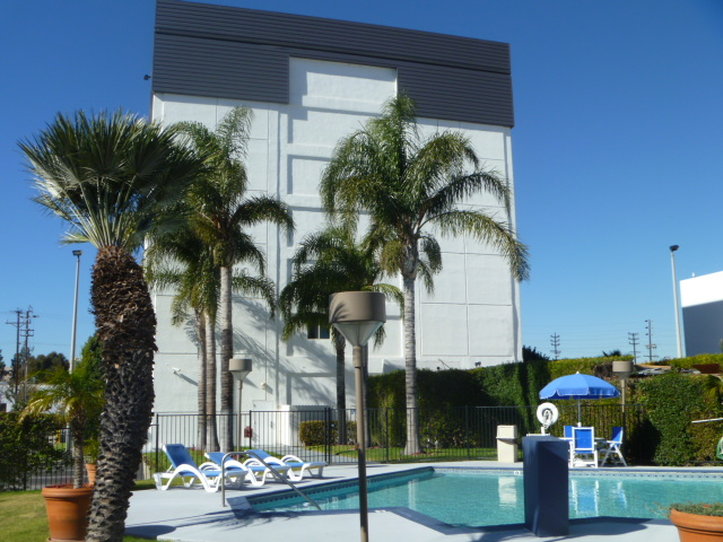 Holiday Inn Express VAN NUYS - Van Nuys, CA