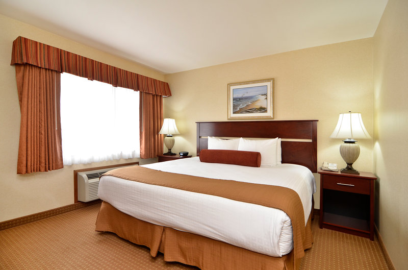 Best Western Plus-Landmark Inn - Lincoln City, OR