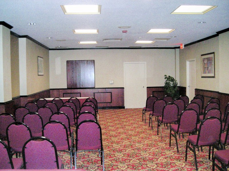 Holiday Inn Express VAN NUYS - Van Nuys, CA