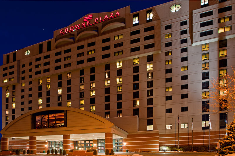 Crowne Plaza-Springfield - Mount Pulaski, IL