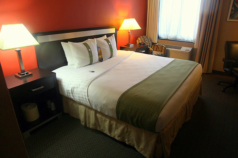 Holiday Inn LAGUARDIA AIRPORT - Corona, NY