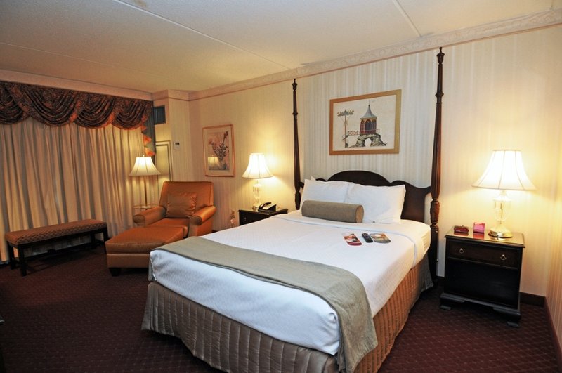 Crowne Plaza NASHUA - Nashua, NH