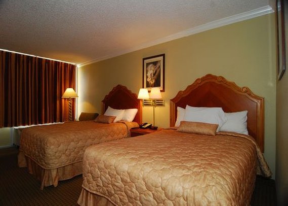 Econo Lodge - Conroe, TX