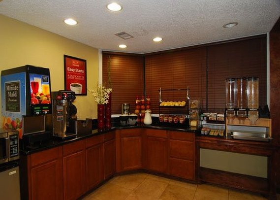 Econo Lodge - Conroe, TX