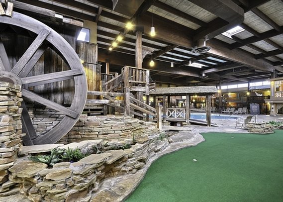 Clarion Hotel & Conference Center - Columbus, IN