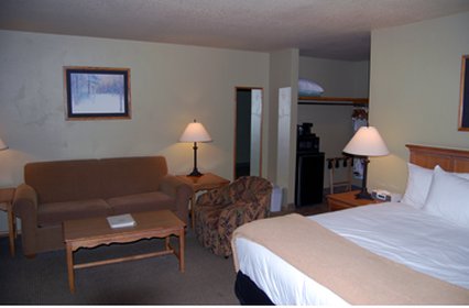 Buck's T4 Lodge - Gallatin Gateway, MT