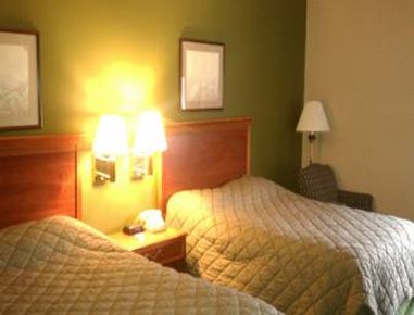 Knights Inn Southington - Southington, CT