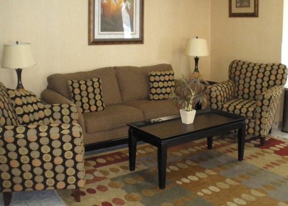 Quality Inn Tullahoma - Tullahoma, TN