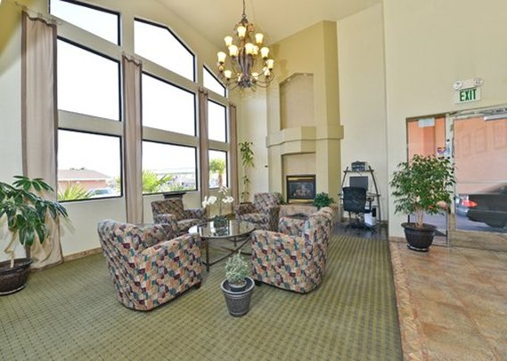Red Cliffs Inn - Washington, UT