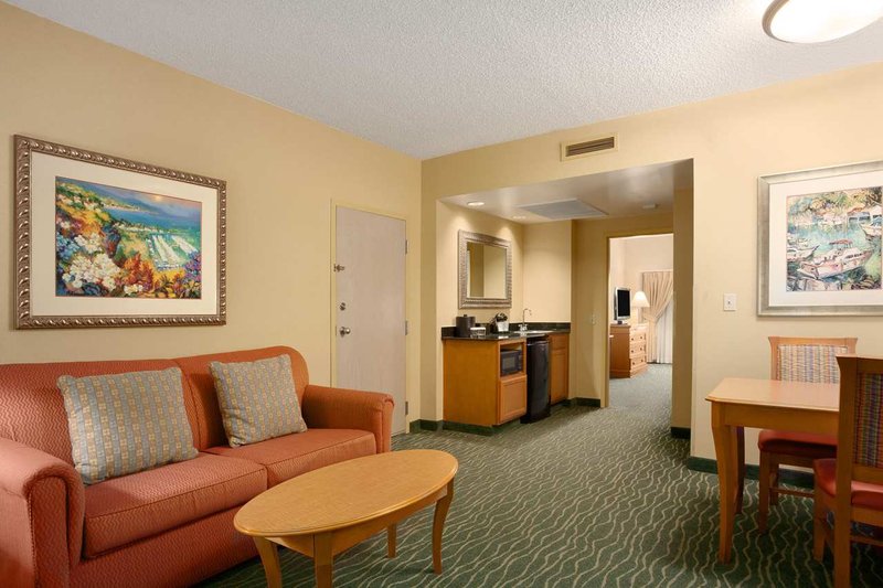 Embassy Suites Monterey Bay i??i??i?? Seaside - Seaside, CA