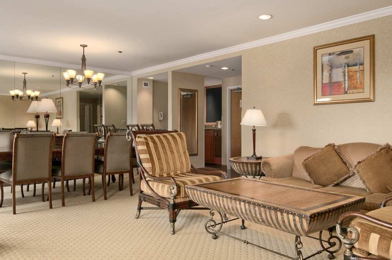 Doubletree By Hilton Hotel Newark-Fremont - Newark, CA