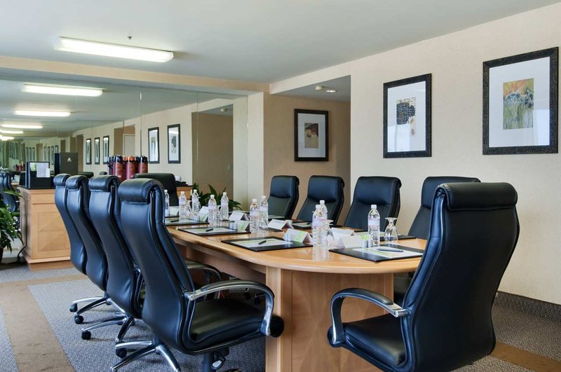 Doubletree By Hilton Hotel Newark-Fremont - Newark, CA