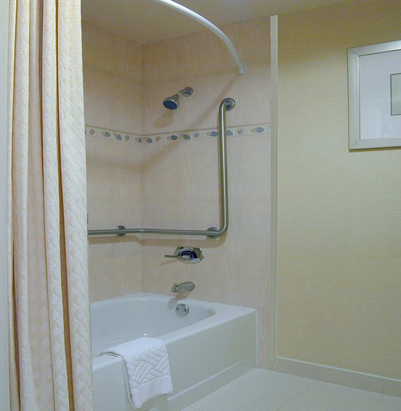 Doubletree By Hilton Hotel Newark-Fremont - Newark, CA